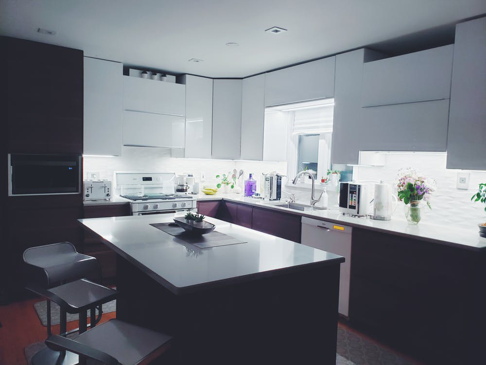 Reasons to Get Custom Kitchen Cabinets